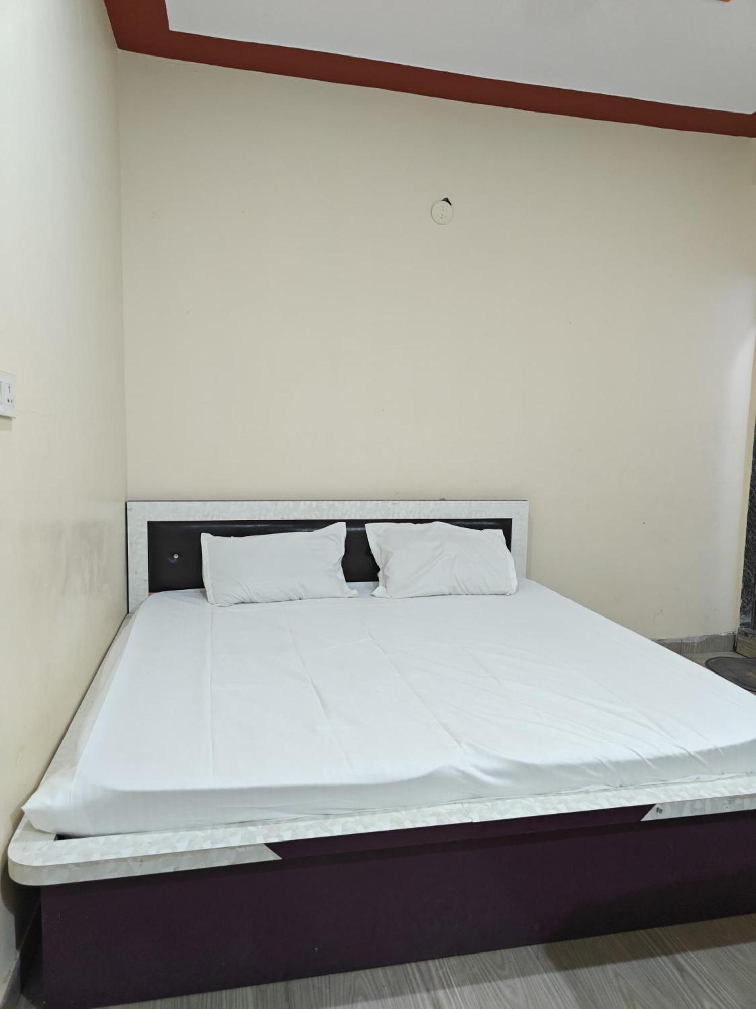 Hotel Shyam Sarover And Restaurant Ringas Exterior foto